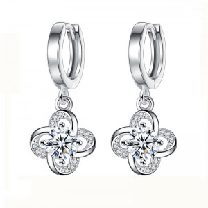 Négy levél lóhere fülbevaló